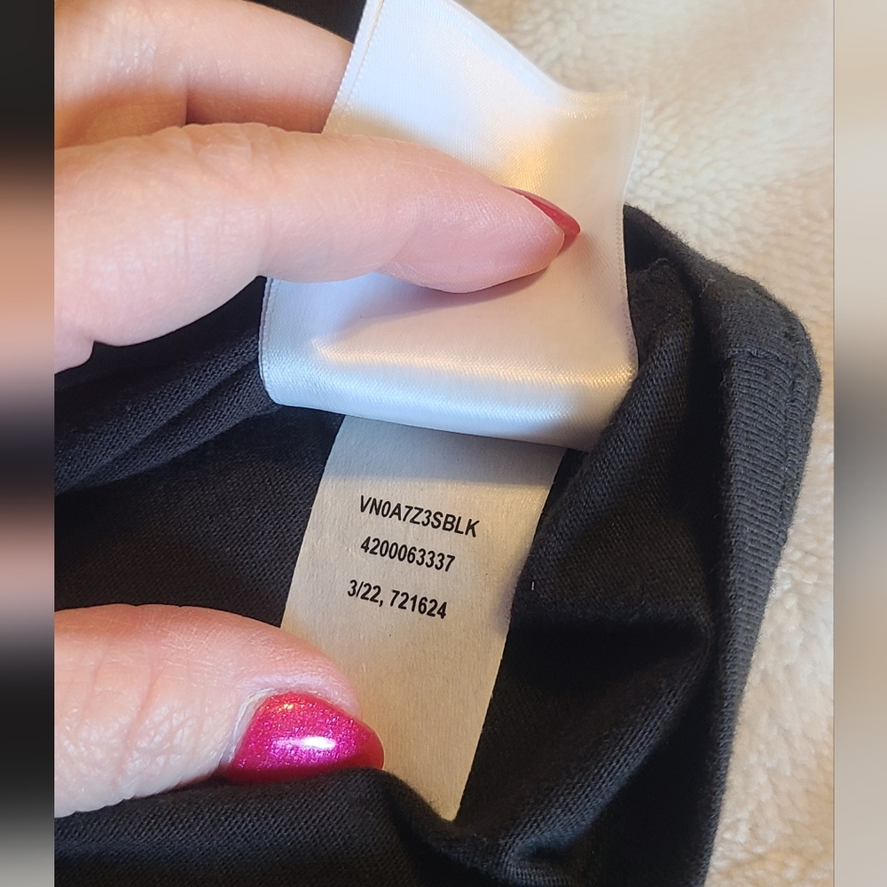 NWT VANS black Girls' shirt, size large - Picture 2 of 6